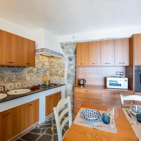 Casa Allegra