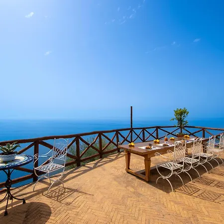 Holiday home Casa Allegra